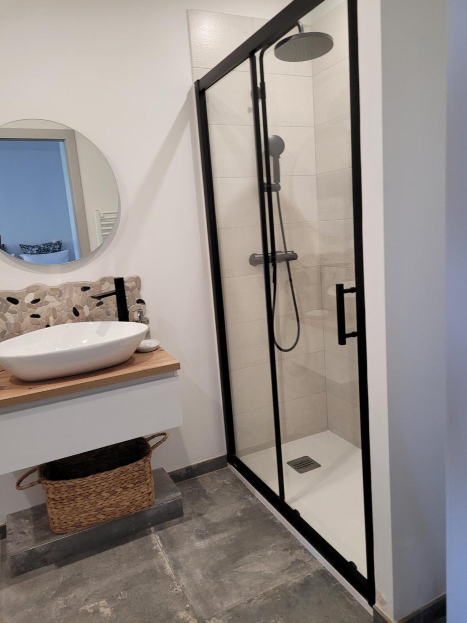 Au Pied Du Mont Ventoux Apartment Bedoin
